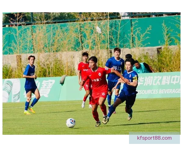 上海海港B队1-0战胜泰安天贶迎来四连胜 李圣龙制造点球温钧翔冷静点射破门